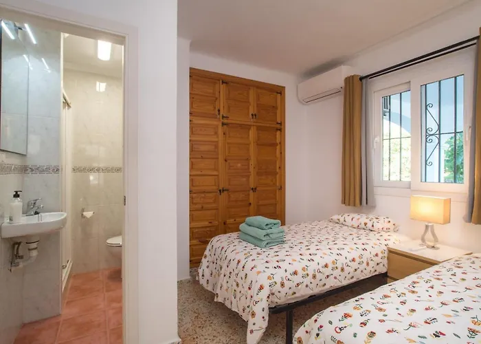 Tetuan 7 Oasis Апартаменты Нерха