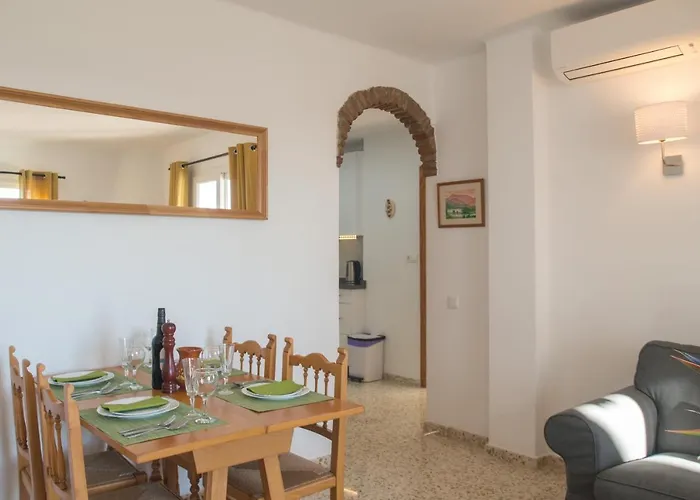 Tetuan 7 Oasis Нерха
